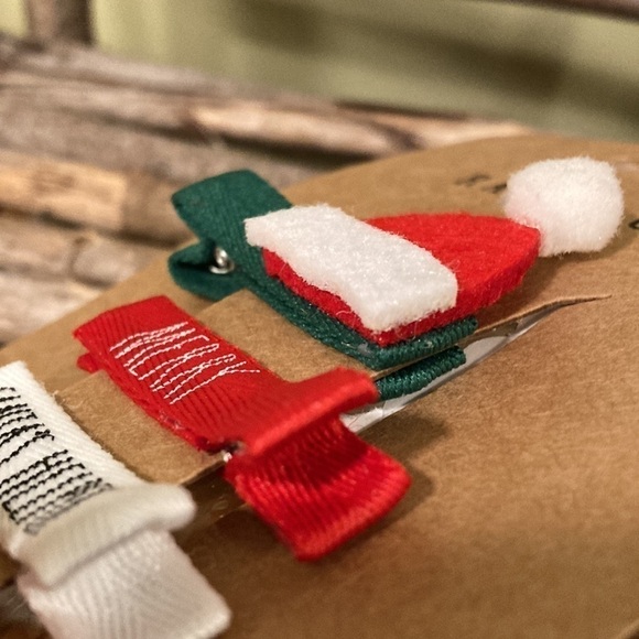 Rae Dunn Christmas CLIP BARRETTS - Picture 4 of 8